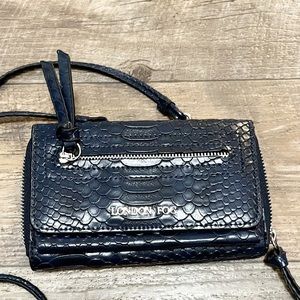 Beautiful! Navy Blue London Fog Wristlet/Wallet/Shoulder Cross Body Bag!